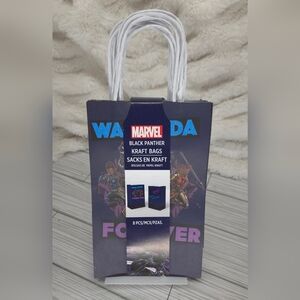 Black Panther: Wakanda Forever (Marvel) Kraft Paper Favor Bag (8 Per) Pack